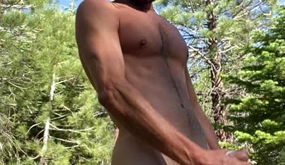 Tyler Jerks Off Outdoors