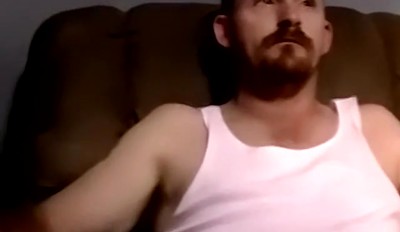 Hung amateur has his dick sucked before hardcore bareback