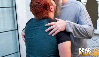 BEARFILMS Fat Bear Tony Marks Sucked By Gay Alezgi Cage